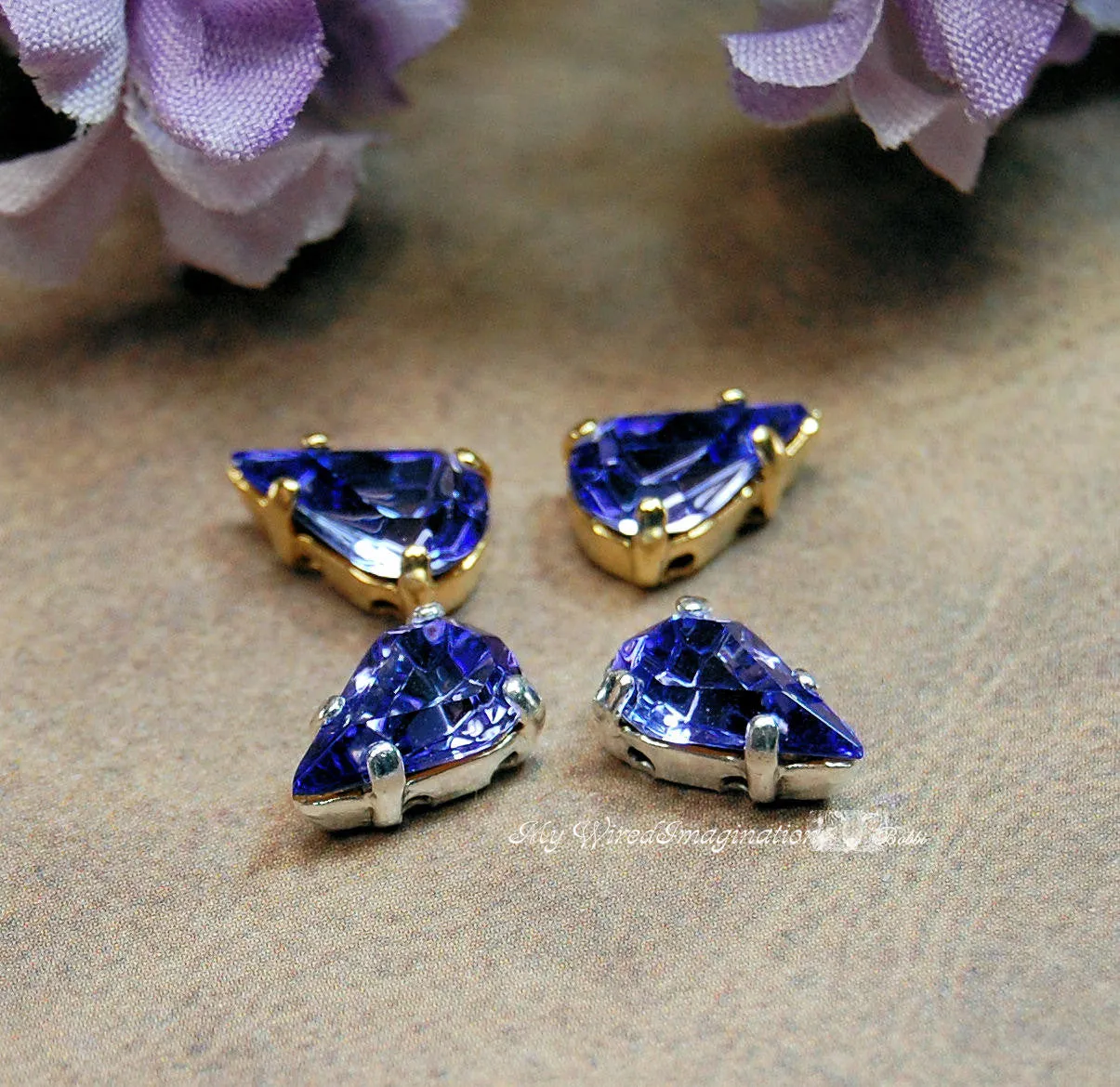 Tanzanite, Vintage Glass Cabochon, 2 Pcs 10x6mm Pears With Setting