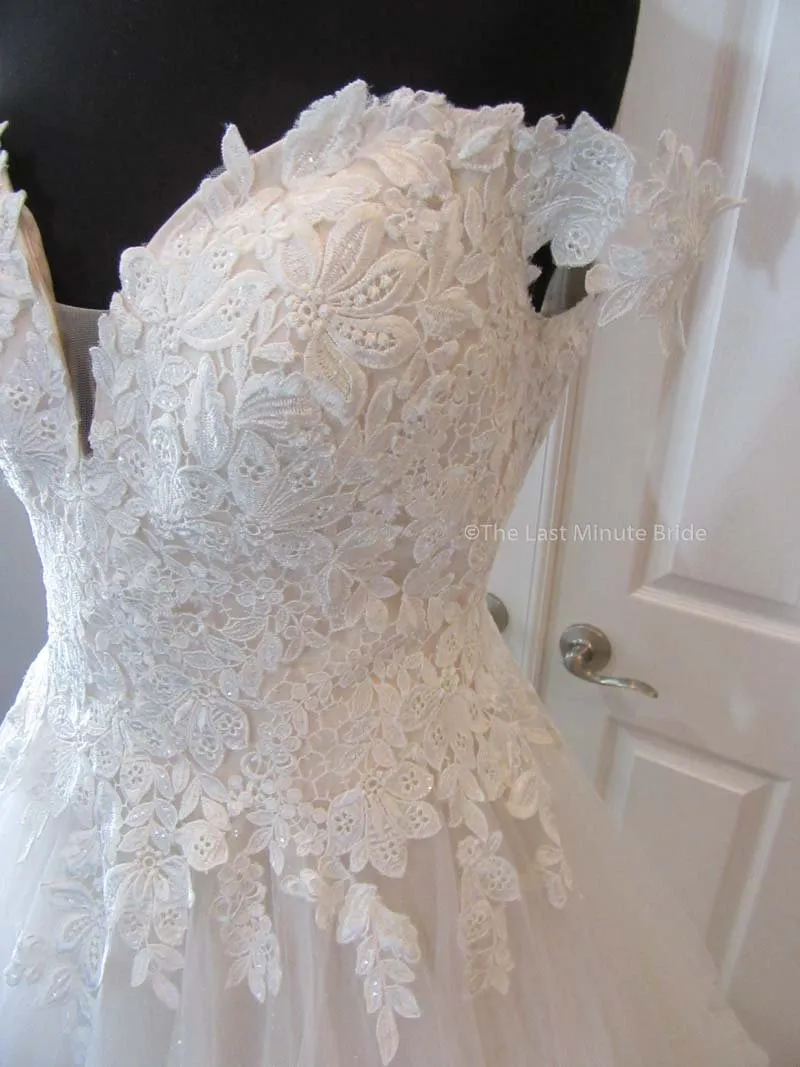 The Last Minute Bride Ashton (In Stock Sizes)