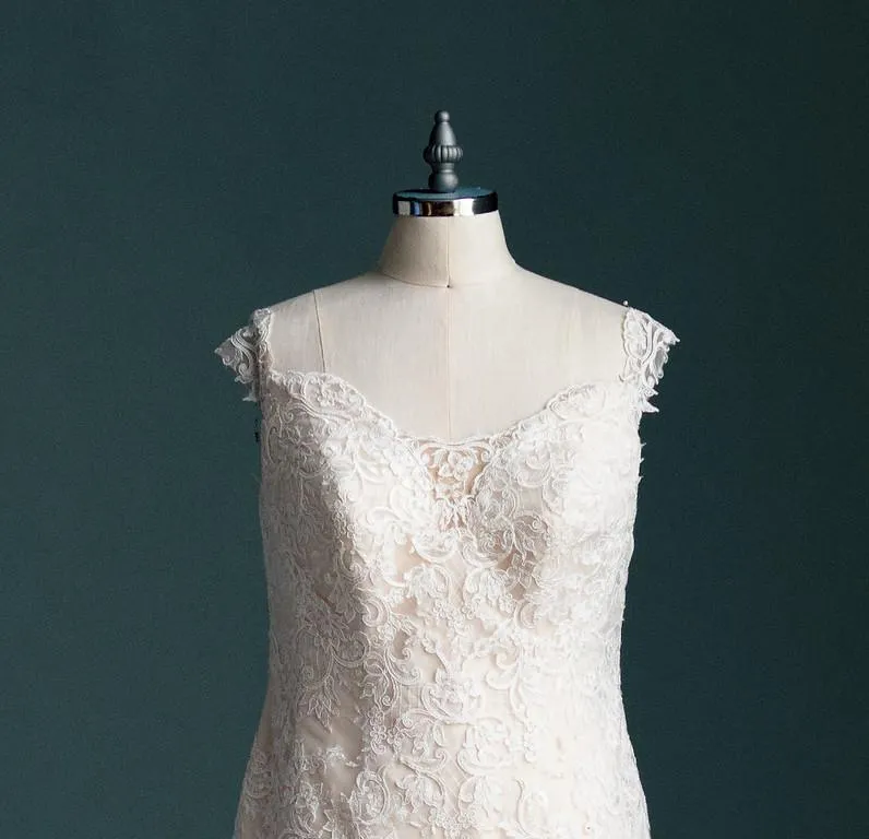 The Last Minute Bride Rayna 9B1905 (In Stock Sizes)