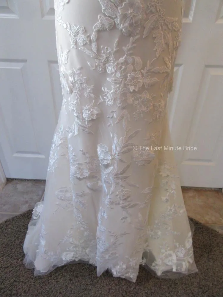 The Last Minute Bride style Gretchen