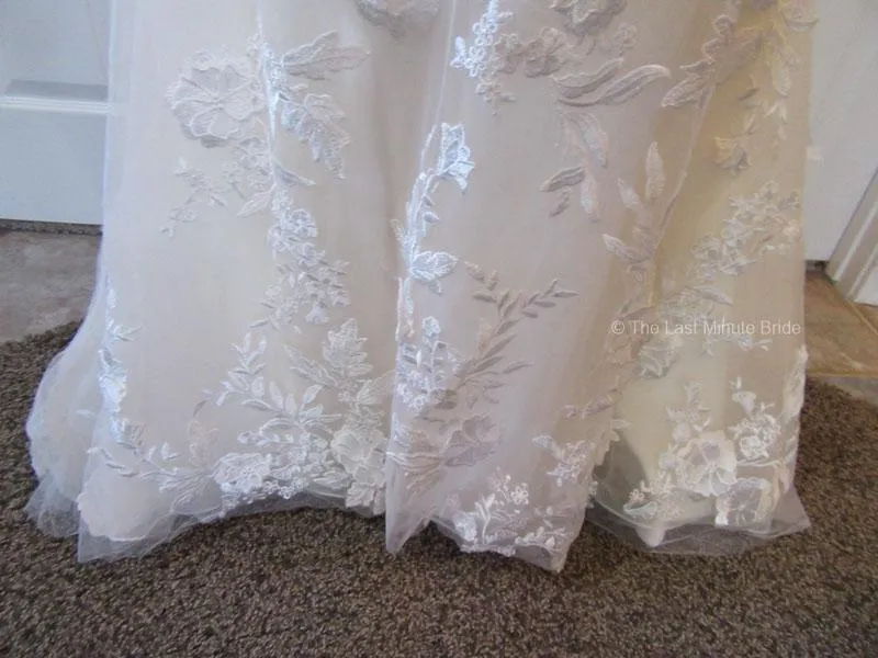 The Last Minute Bride style Gretchen