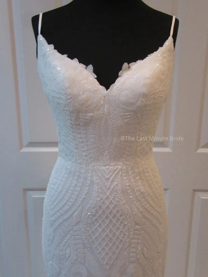 The Last Minute Bride Style: Samantha Ivory Size 4