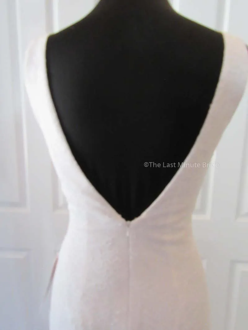 Theia 890534