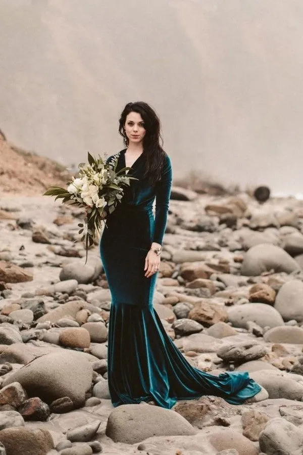 Velvet Long-sleeves Ink Blue Evening Dresses with V-neck