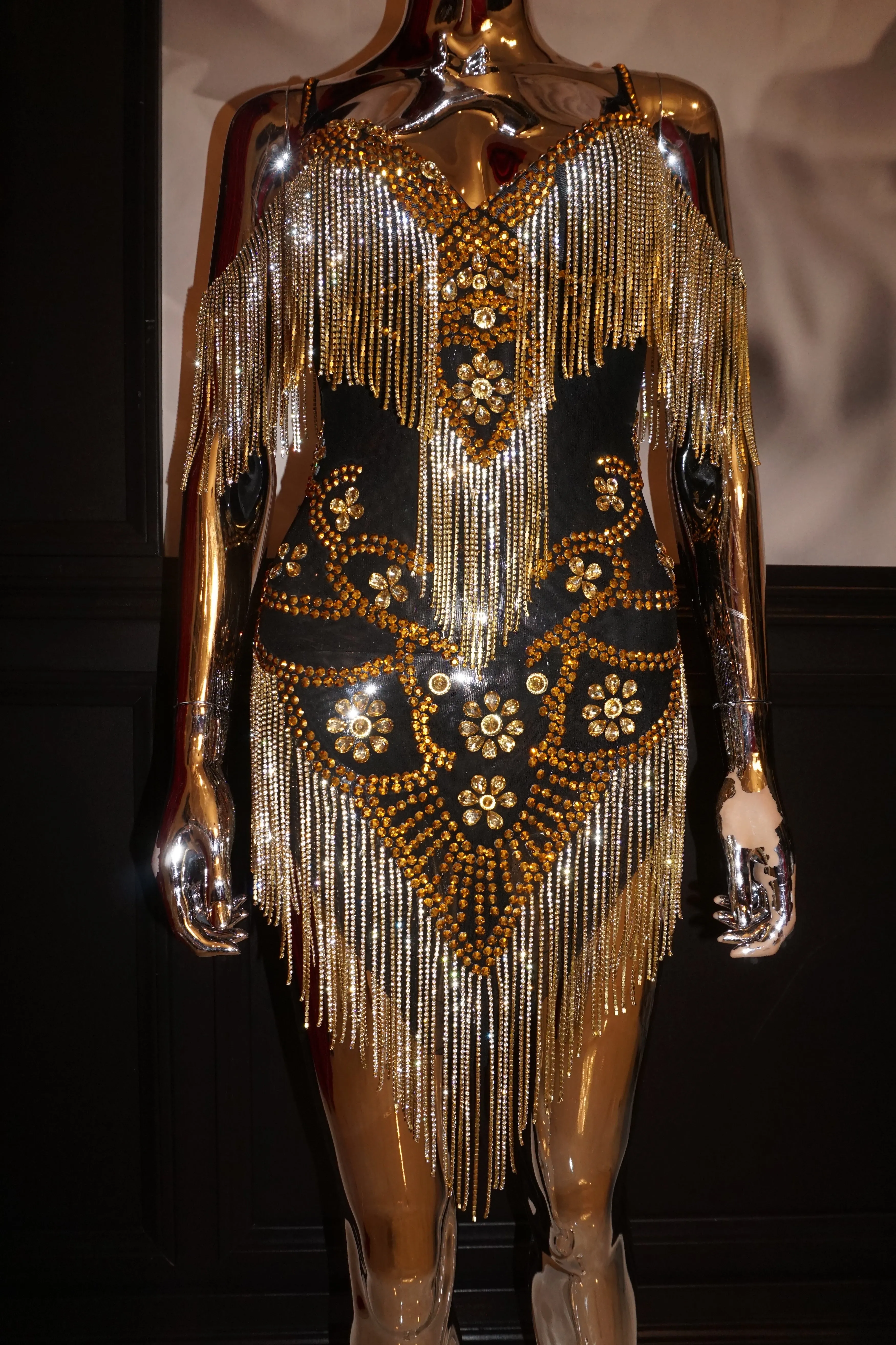 Vengeance (Blk/Gold)