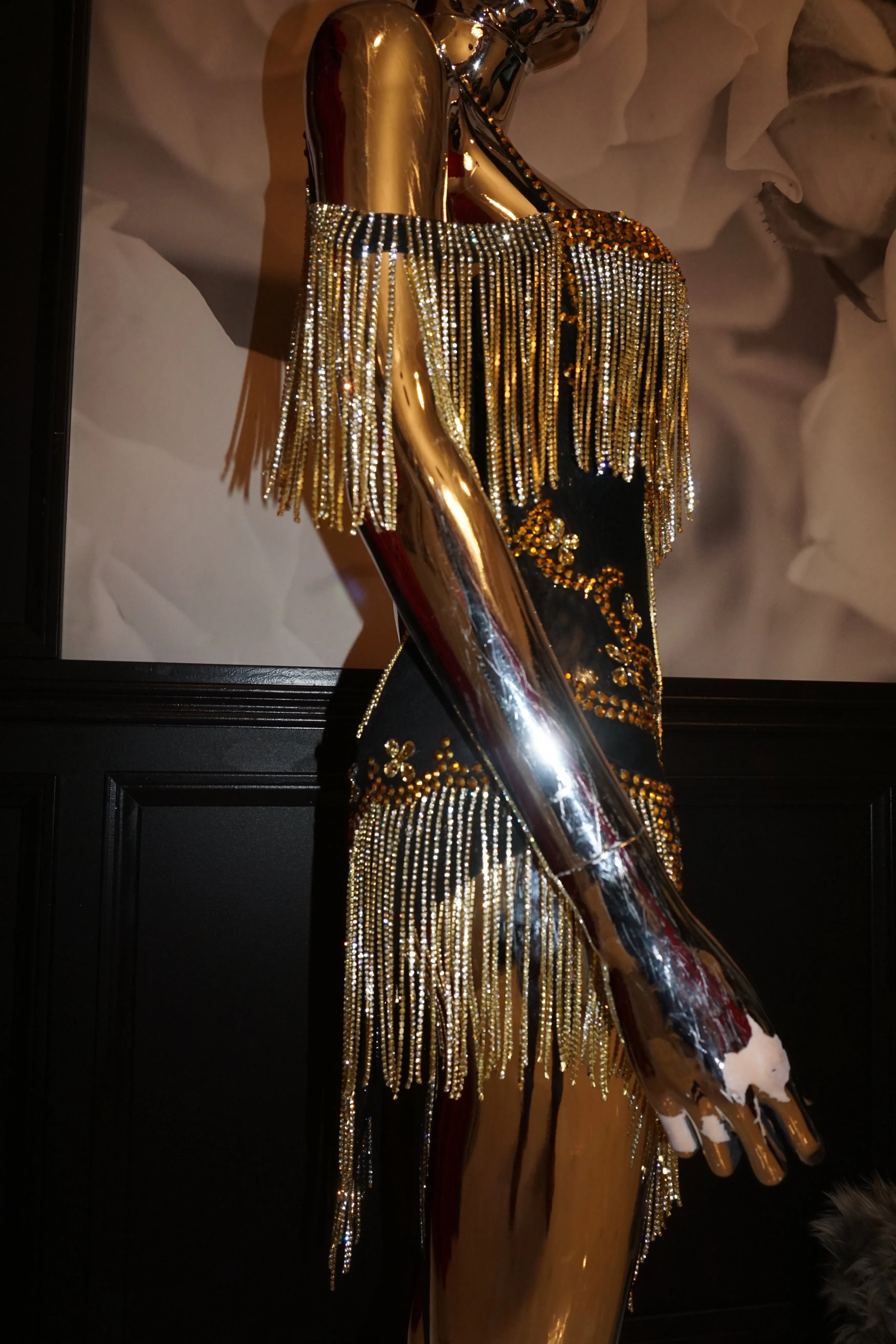 Vengeance (Blk/Gold)