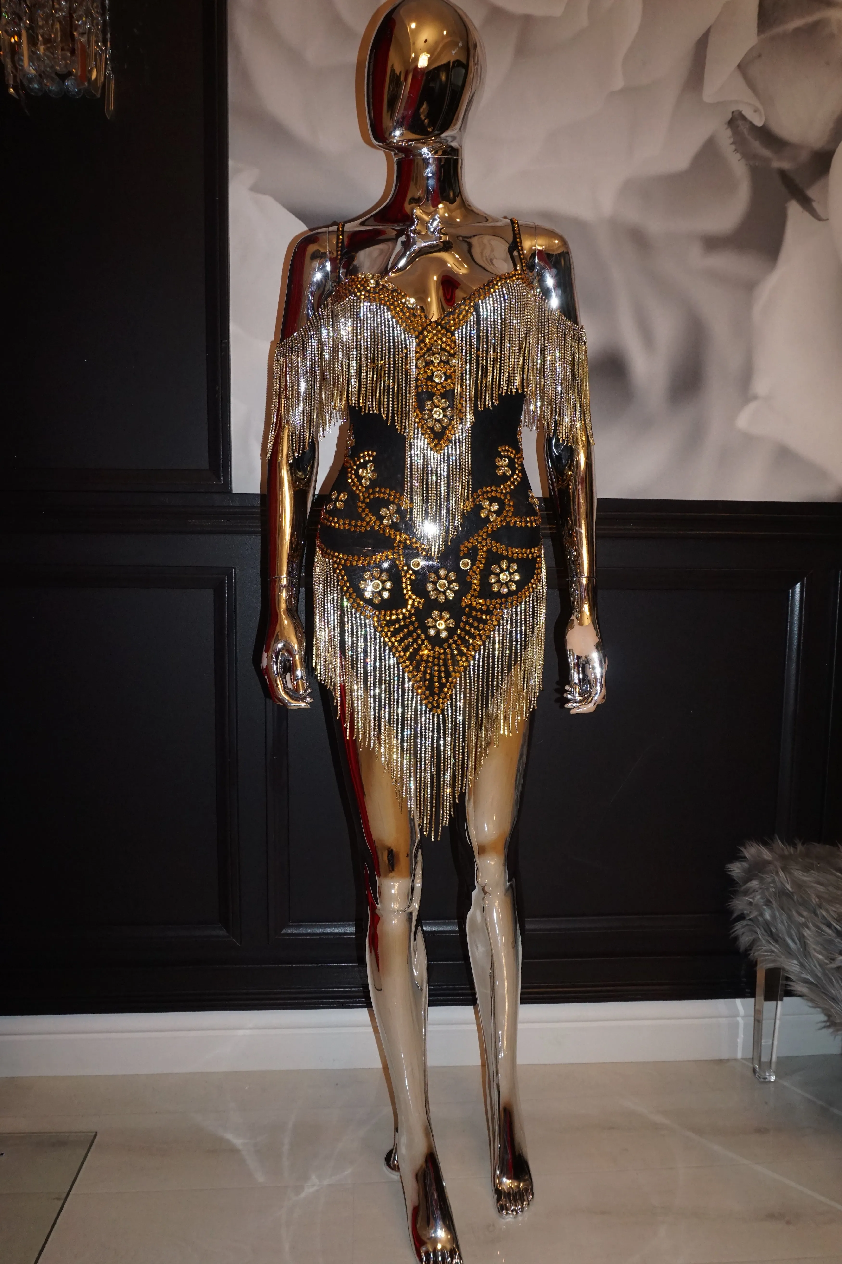 Vengeance (Blk/Gold)
