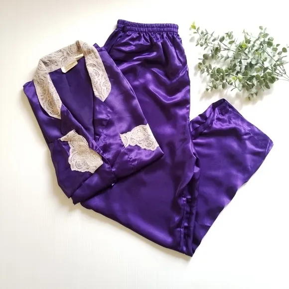 VICTORIA'S SECRET Vintage Gold Label Pajama Set Purple Satin Lace M