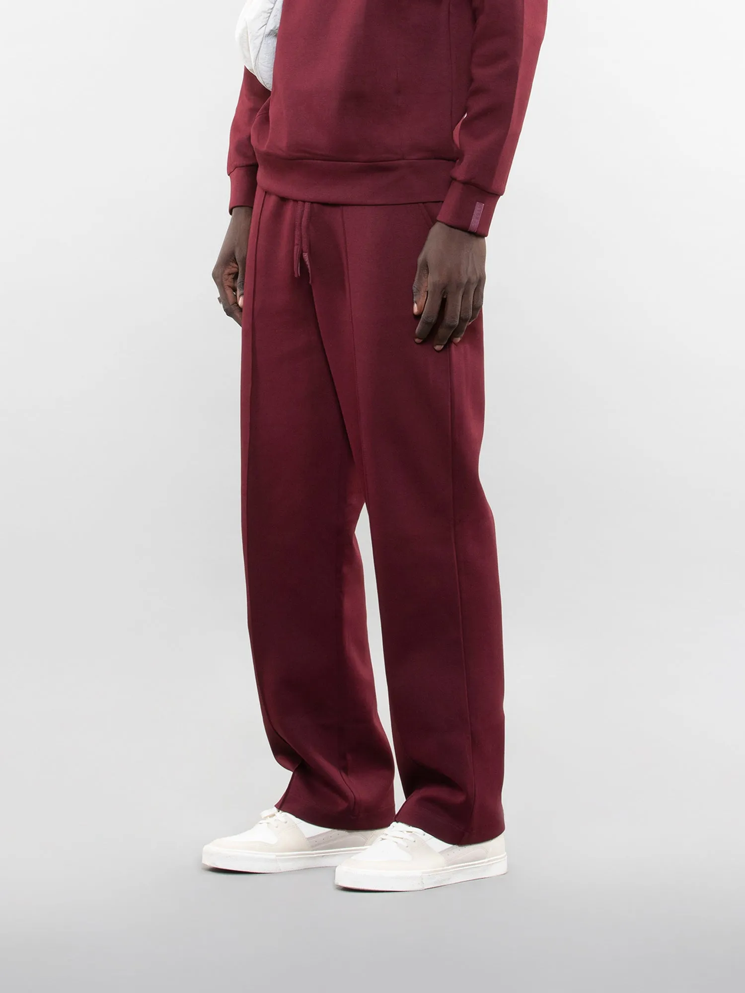 Wide-leg pants