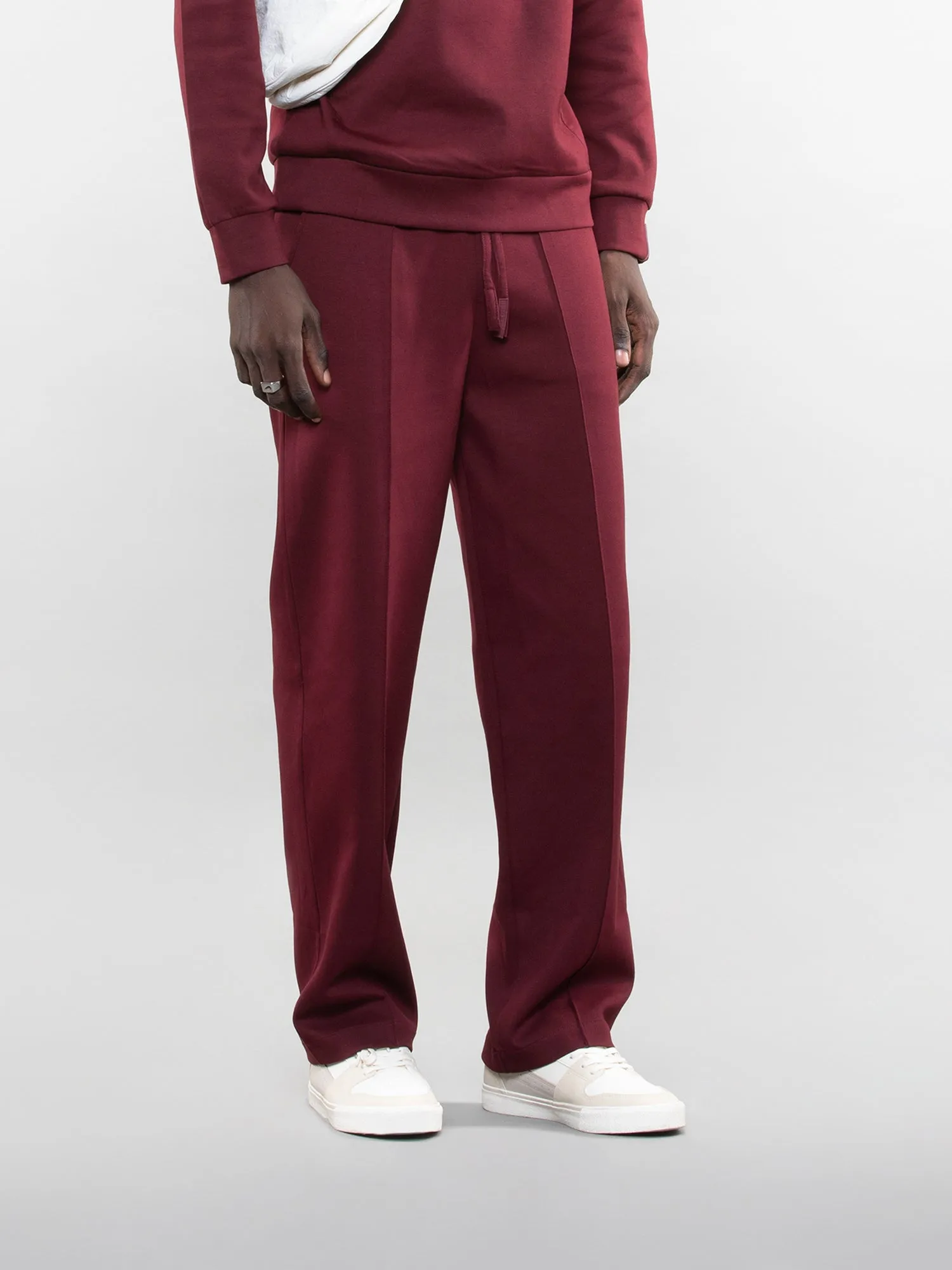 Wide-leg pants