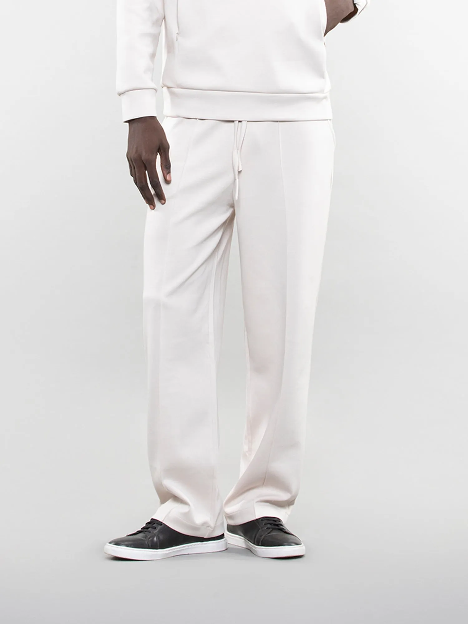 Wide-leg pants
