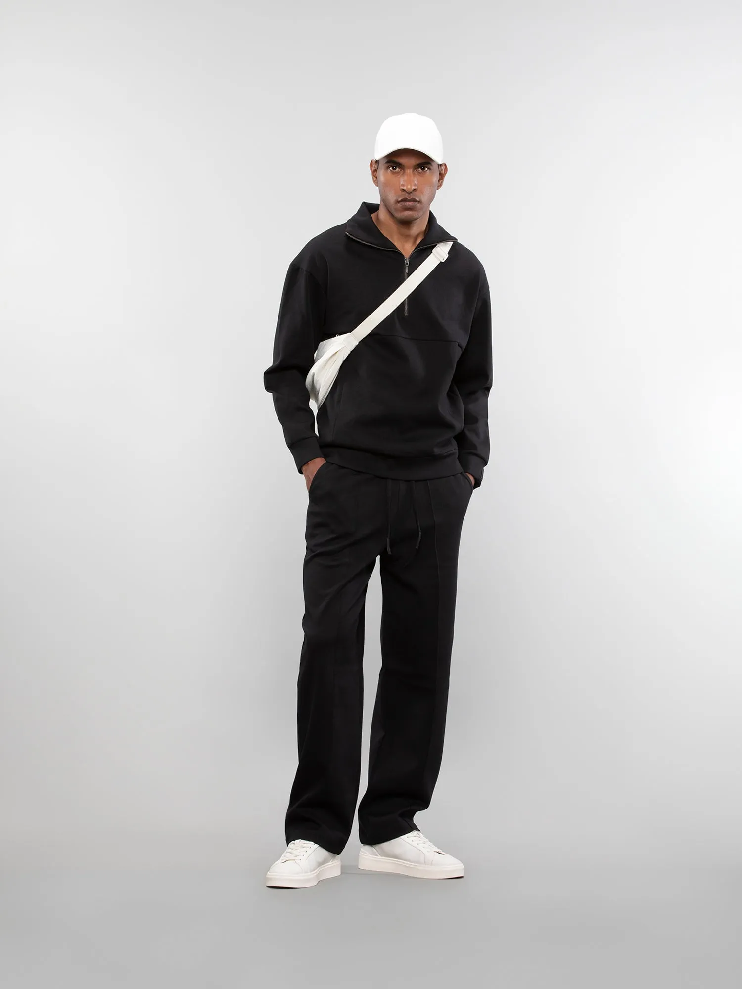Wide-leg pants