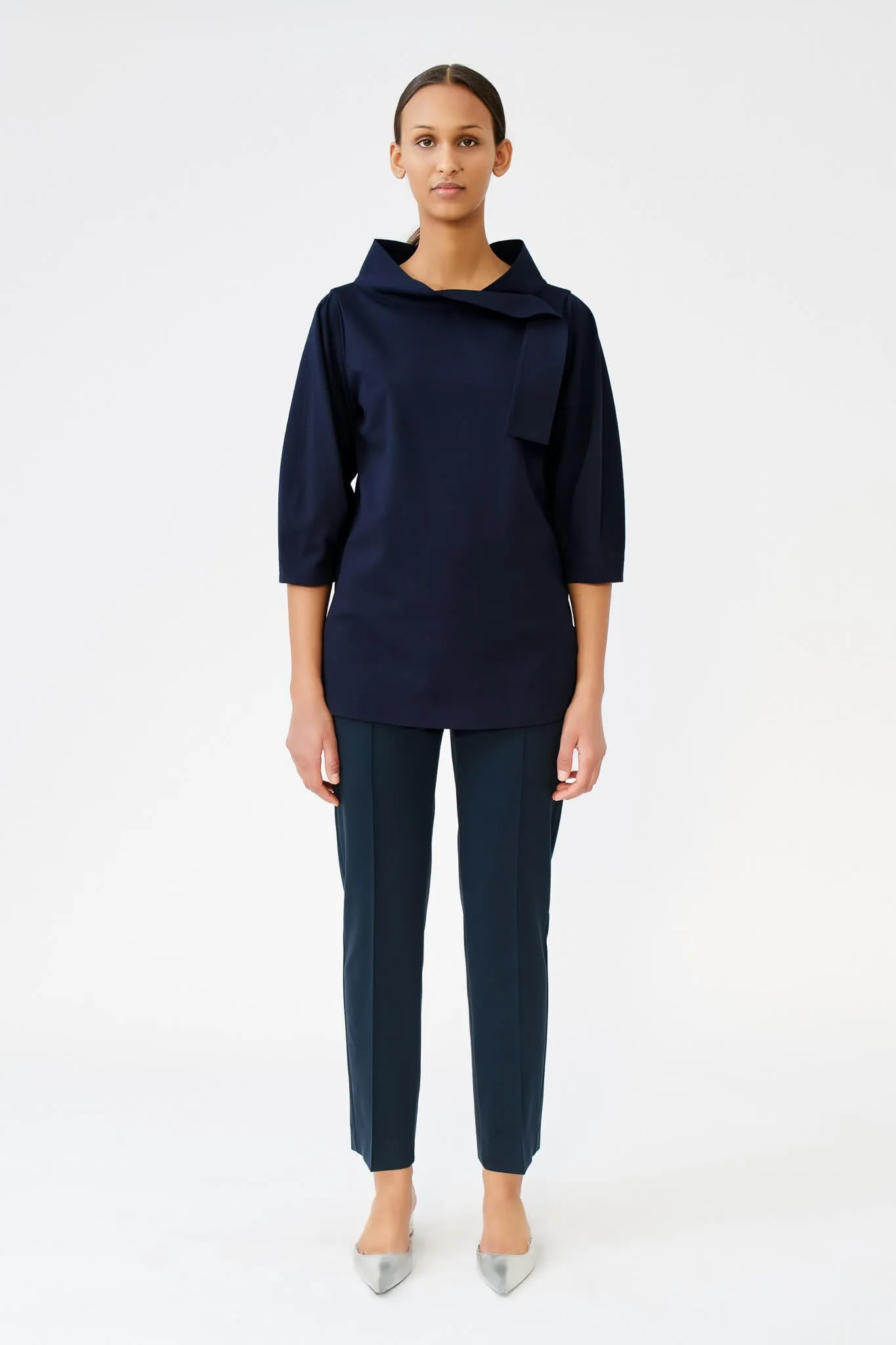 Wingate Penelope Pant in Navy